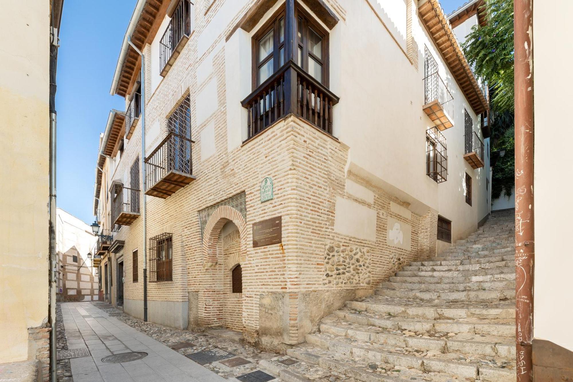 Apartamentos En Pleno Centro, Aljibe Rodrigo Del Campo 2C Granada Eksteriør billede